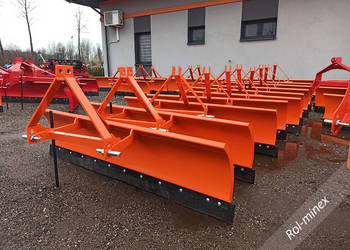 Producent PŁUG DO ŚNIEGU na podnośnik TUZ tył traktora #21 Transport