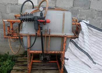 Opryskiwacz polowy zbiornik 400 l, szerokość 12 m, Automechanika Krain
