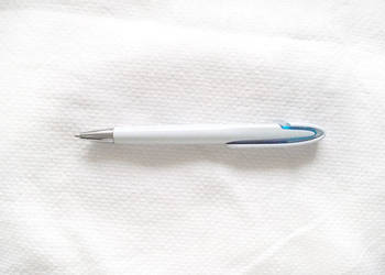 plastikowy długopis, biały długopis plastikowy, niebieskie długopis kolekcj