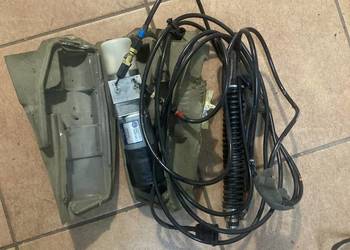 Vw Touareg pompa siłownik tylnej klapy 7l6827449