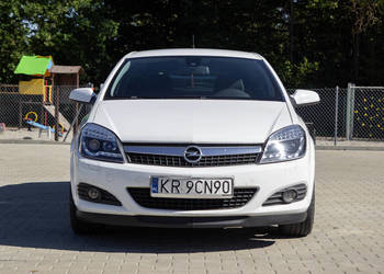 Opel Astra H zadbany i doinwestowany