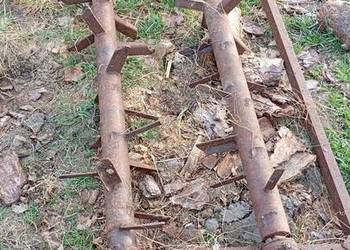 Adapter rozrzutnika jednoosiowego