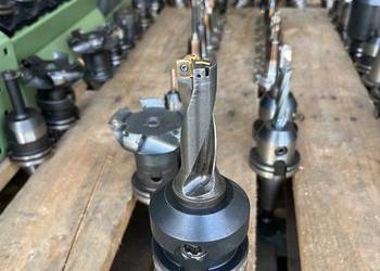 Oprawka FAH Germany Ø25×60 + wiertło składane na płytki 21 mm