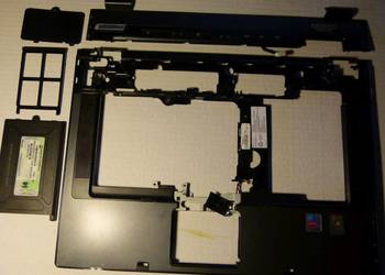Laptop HP nx8220 - na części - uszkodzona płyta główna