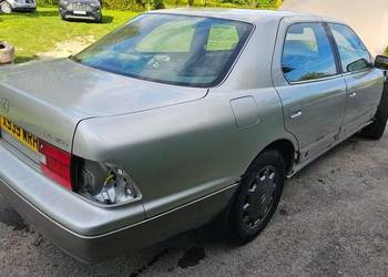 Błotnik prawy ćwiartka tył lexus ls400 ucf20 21