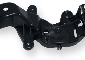 MERCEDES C-KLASA W205 Wspornik slizg zderzaka tyl lewy OE