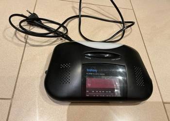 Stare Radio Treton z Budzikiem