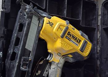 Dewalt gwoździara