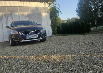 Sprzedam Volvo v 60 2.0 5cyl 2011