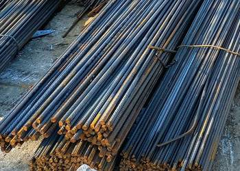 Drut zbrojeniowy Włoszczowa pręt żebrowany fi 10 z transportem - niska cena