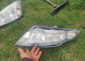 Lampa lewa Honda Civic VIII "ufo" 06- uszkodzona