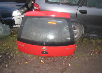 Klapa tylna bagażnika kompletna czerwona Opel Corsa C 00-06