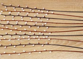 Bazie gałązki wielkanocne białe pąki, stroik 45 cm tworzywo sztuczne 10 szt