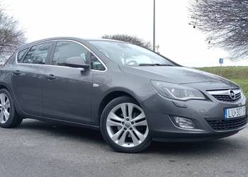 Opel Astra J 2.0 CDTI "Cosmo"