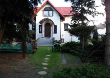 Dom w Aninie idealny na firmę lub na firmę z zamieszkaniem