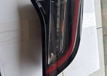 Lampy Tesla 3