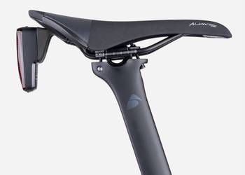 Uchwyt radaru do siodelka Fizik - Wahoo Trackr (rozmiar S)