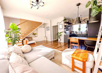 Nowoczesny dom 104 m2. Fotowoltaika. Blisko PKP. Zgorzała / Warszawa