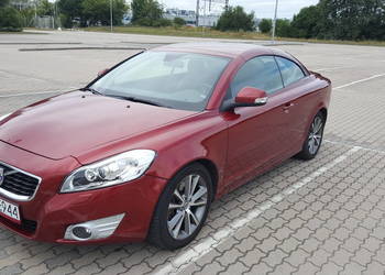 volvo C70 D3 mały przebieg bogate wyposażenie