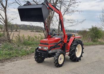 Traktorek YANMAR FX265D 26KM 4×4 Wspomaganie Kierownicy, Ładowacz CLX-300