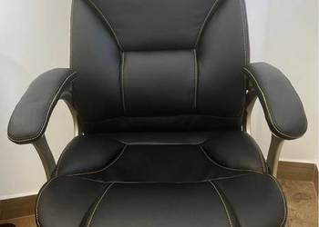 Fotel biurowy obrotowy