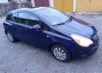 Opel Corsa 1,3 D oszczędny długie opłaty 2012r