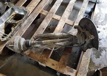 ZWROTNICA LEWA TYŁ  MERCEDES SL R230 ZWROTNICA LEWA TYŁ  MERCEDES SL R230