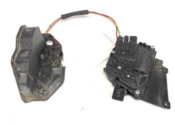 ZAMEK DRZWI PRAWY PRZÓD BMW F06 Sportowy/Coupe 7276544 12-18