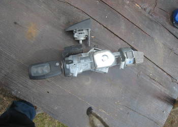 Stacyjka kluczyk scyzoryk klamka z wkładką Ford Focus mk2 (c-max) 03-11