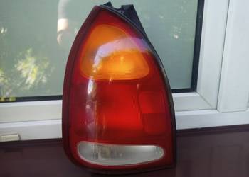 Hyundai Lantra I J1 kombi lampa tył tylna lewa