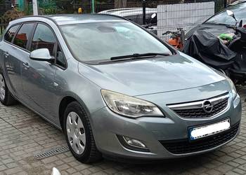 Opel Astra J Enjoy S&S Nawigacja Doinwestowany Zadbany