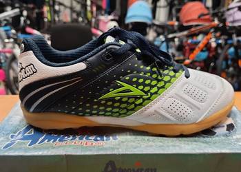 Buty halowe American ( orlik ) rozmiar 38