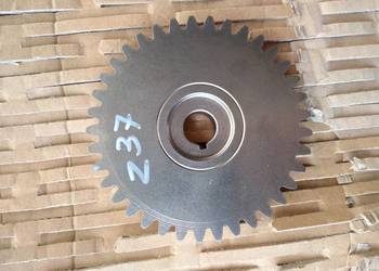 tryb napedu pompy hydrauliki david Brown 770,995 zebatka kol
