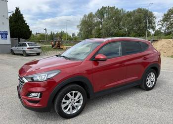 Hyundai Tucson 1.6 BENZYNA Klimatronik Nawigacja Kamera Ledy Tempomat HAK
