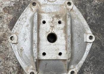 K750 oryginalny Dekiel Dyfra  Szpika m8 Nowy