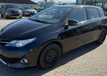 Toyota Auris II (2012-)