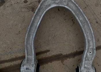 Wahacz górny lewy w220 oryginał Mercedes