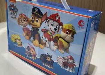 Nowy Zestaw Psi Patrol cztery pojazdy z figurkami + walizeczka