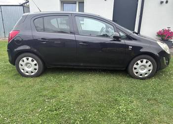 Opel Corsa 2011 r. Benzyna