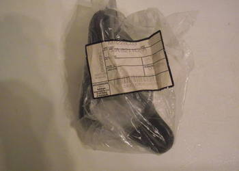 Skoda Rapid. Mocowanie błotnika prawego 5JA 821 142 A