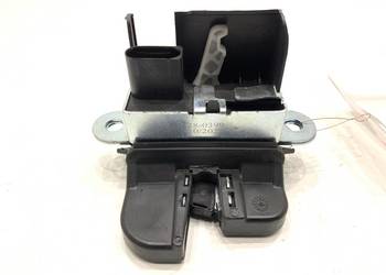 ZAMEK KLAPY TYŁ VW TOURAN Minivan 10-15