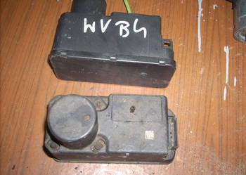 pompka centralnego zamka volkswagen   357962257,