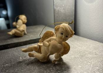 Figura / figurka anioł / aniołek np. do szopki bożonarodzeniowej / świąte.