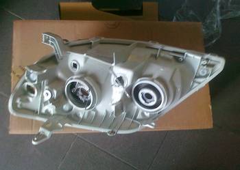 TOYOTA COROLLA 01 REFLEKTOR ZESPOLONY PRAWY NOWY DEPO