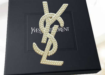 Broszka Zawieszka YSL Yves Saint Laurent złota z perełkami 5 cm