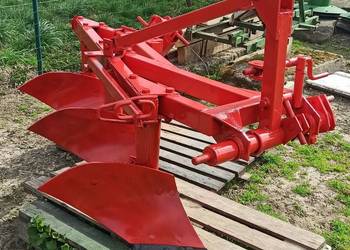 Pług 3 skibowy średni