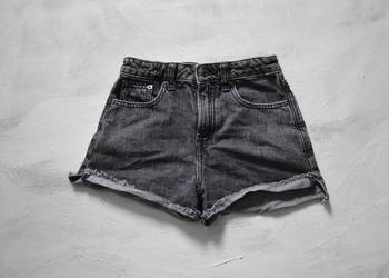 szare spodenki z wysokim stanem jeansowe szorty GAP xs szare spodenki z wysokim stanem jeansowe szorty GAP xs