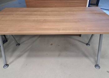 Stoły konferencyjne