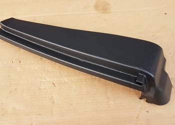 VW GOLF III 3 OSŁONA BAGAŻNIKA MOCOWANIE PÓŁKI TYLNEJ 1H6867761