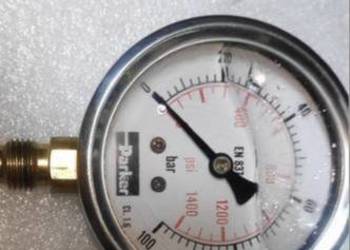 Manometr glicerynowy  G1/4″ 0-100 bar T